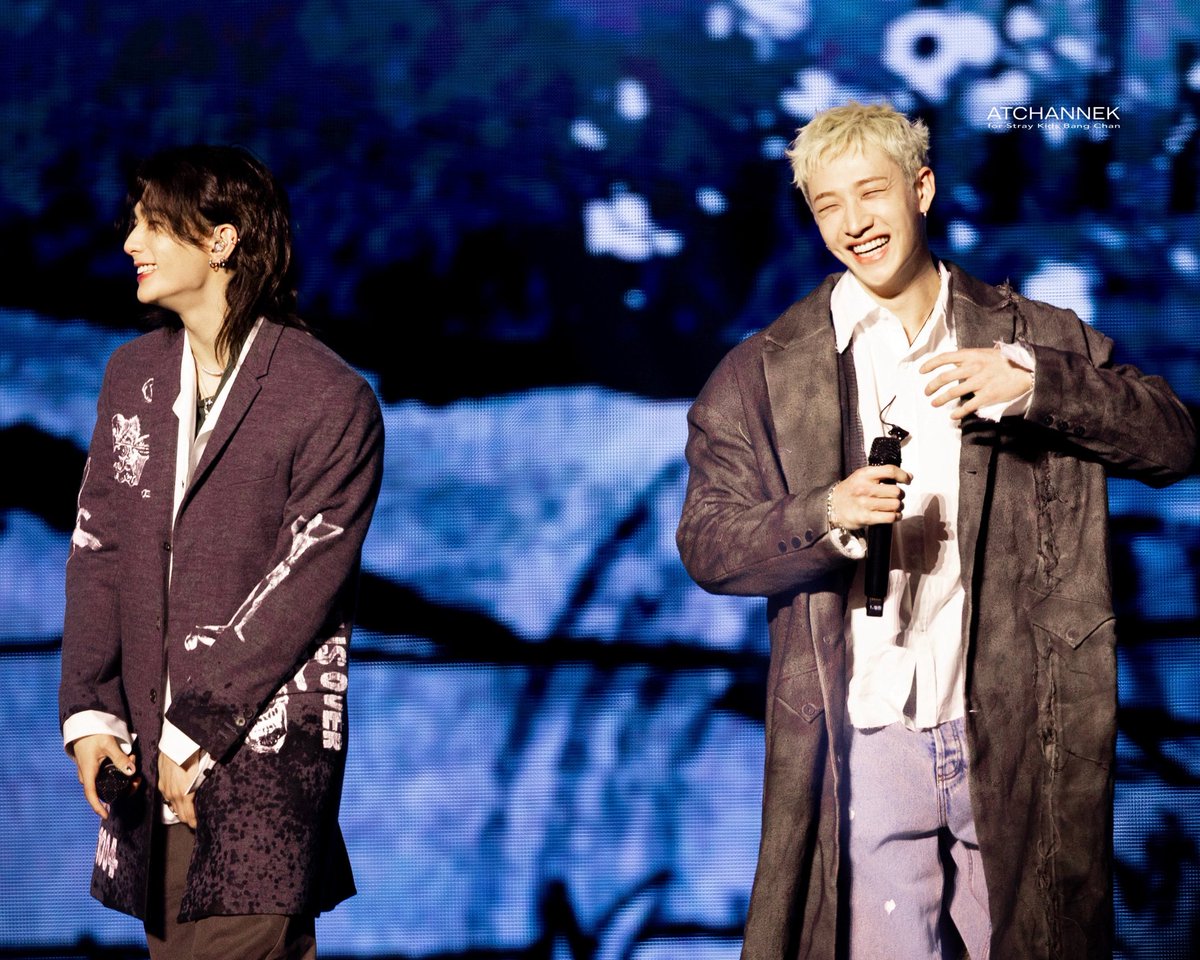 방찬편 🐺🌙 tweet media