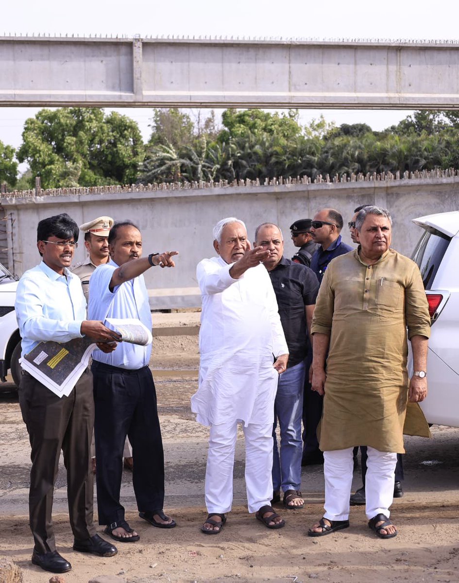 Nitish Kumar tweet media