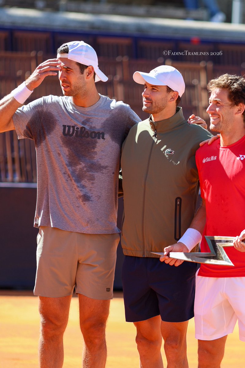 Claire 🦋 tweet media