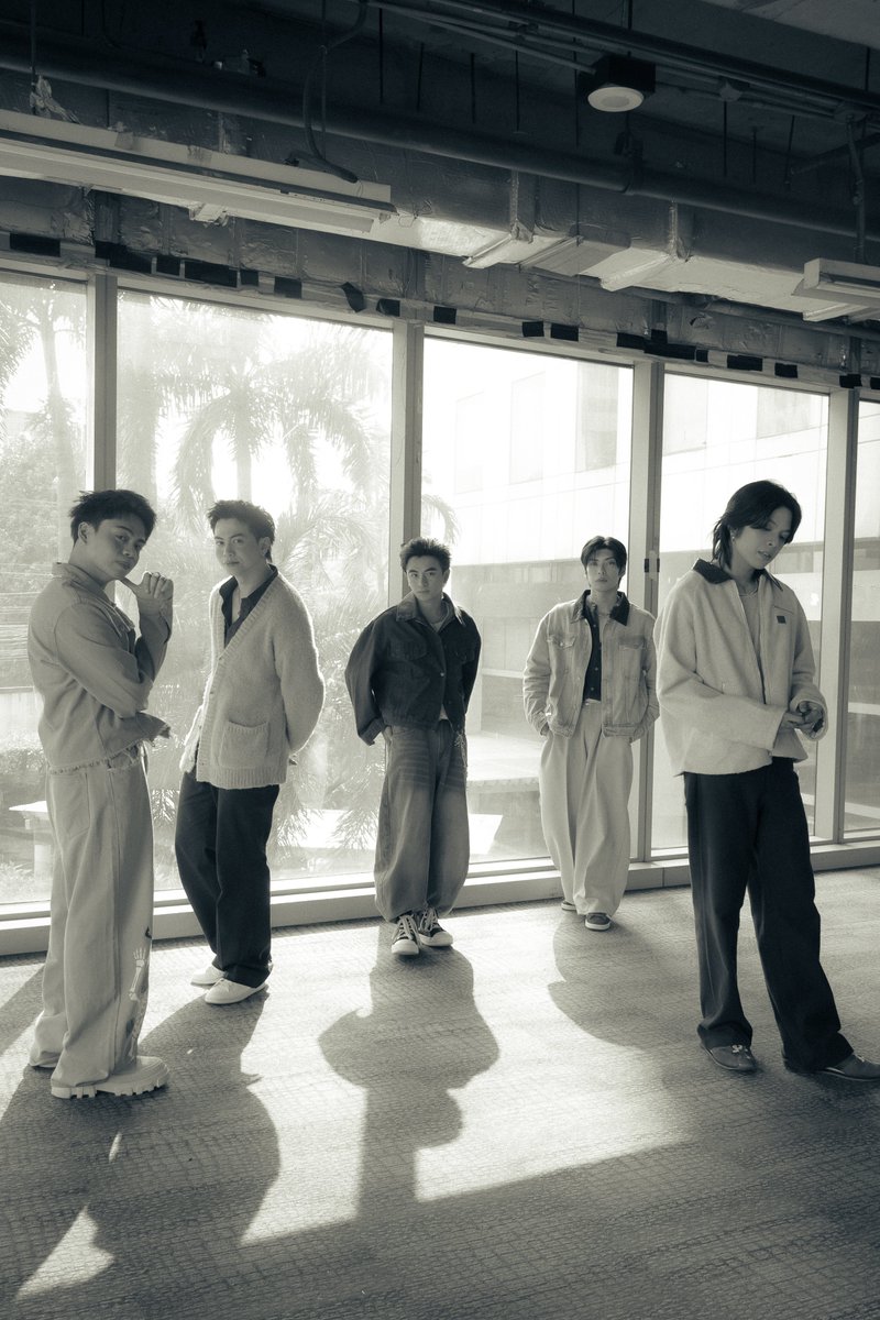 wriveph's tweet image. ➤ #WRIVE: &amp;lt;solo @russulaurente_&amp;gt;
“Panaginip Na Lang” LIVE on #ASAP🏹😴

📸 @yancaringal_ 

Watch #WRIVE_VLOG #1 on @wriveph YT!
🔗: youtu.be/AeeuyDEszkQ

#ABSCBN #StarMagic #StarMusicPH
#ASAPBrightSide @asapofficial