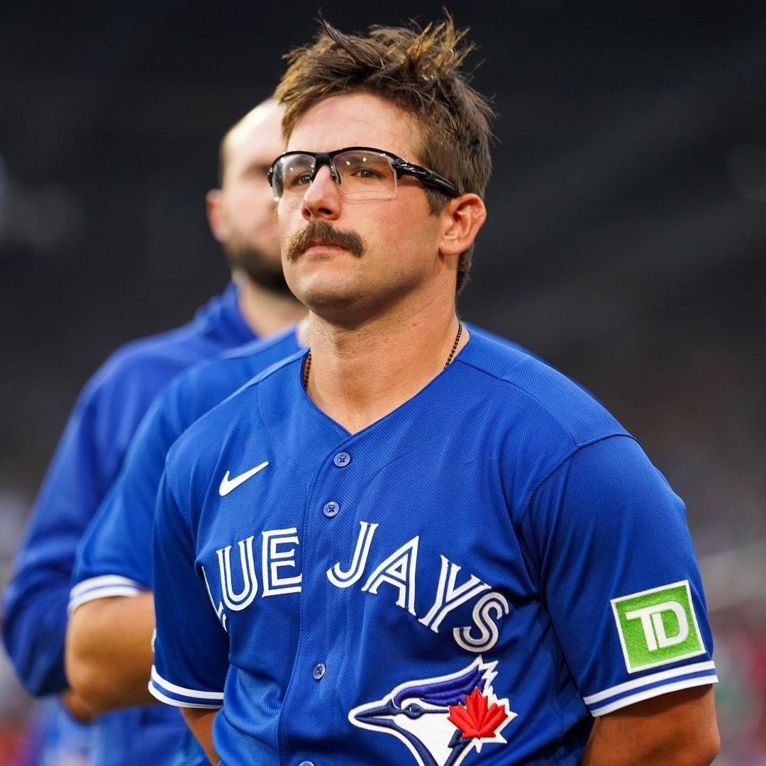 Male Central tweet media