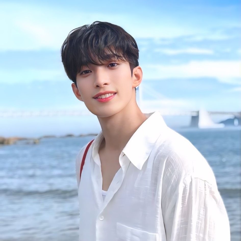 ˚₊· ͟͟͞͞➳ 𝑸𝒖𝒆𝒆𝒏𝒂 ❥ tweet media