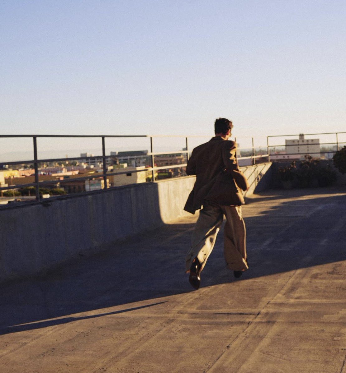 Алмазная заря tweet media