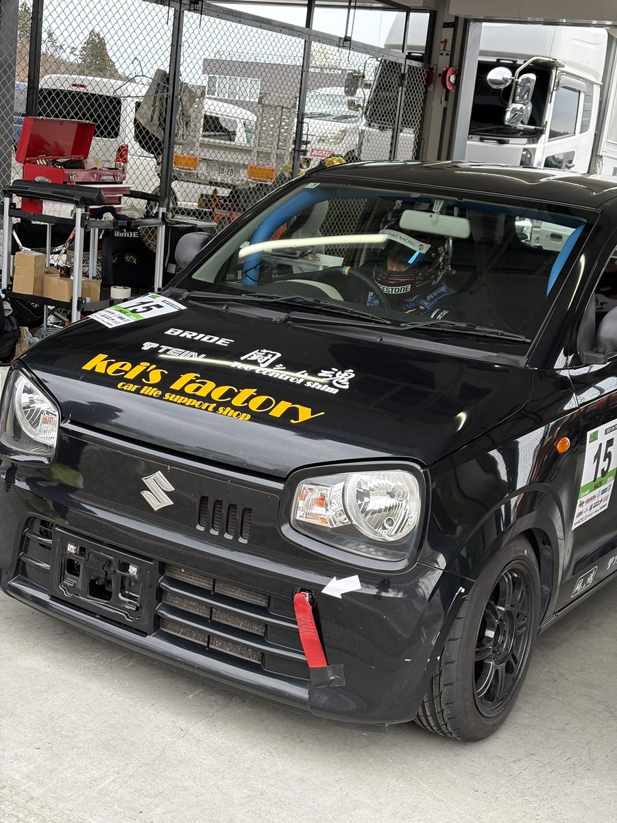 イナくん@3輪走行 tweet media