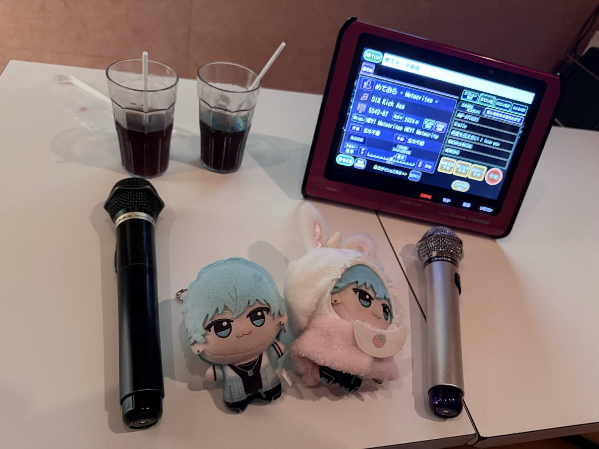 登坂車線 tweet media