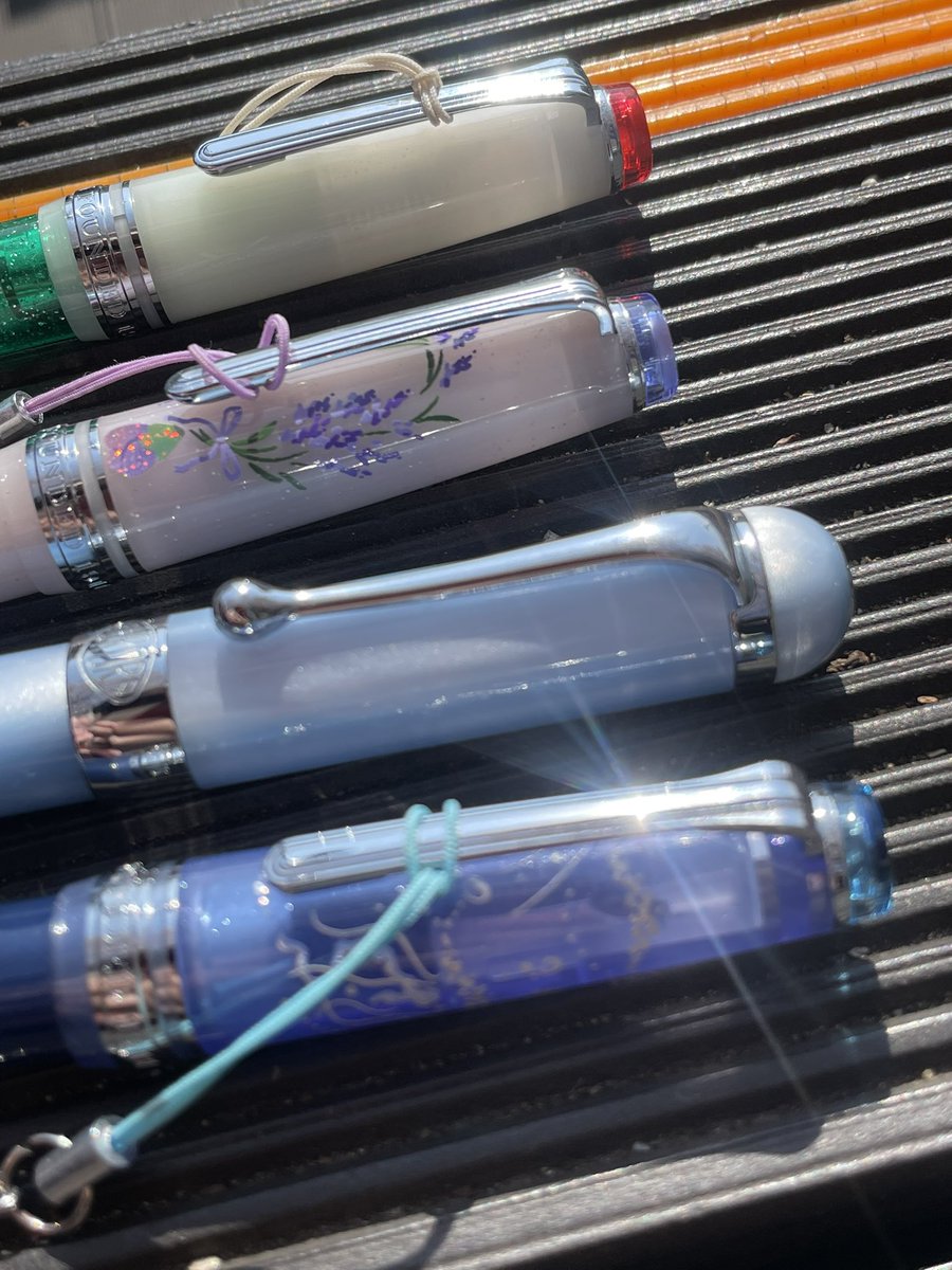 뭉냥이🍅🎄 tweet media