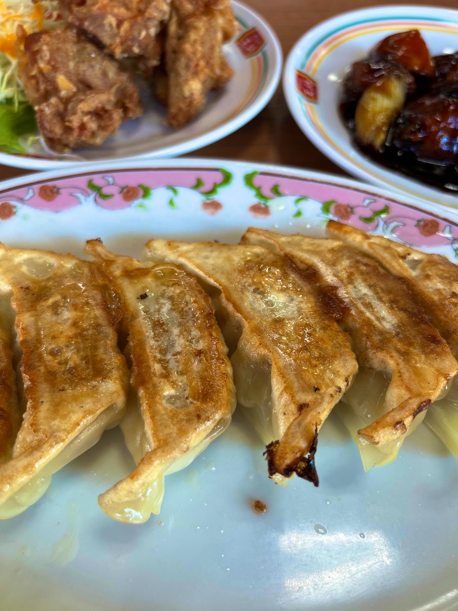 やまのこ tweet media