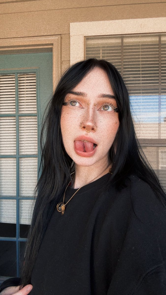 𝖆𝖗𝖎 ⟢ tweet media