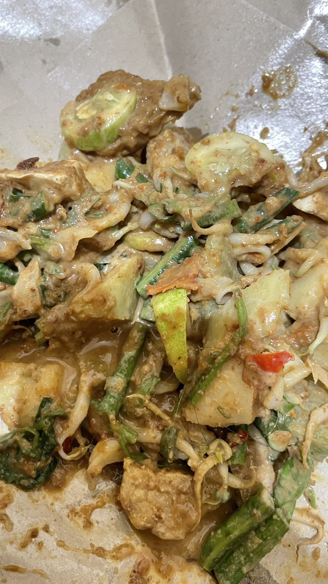 anyaiueo tweet media