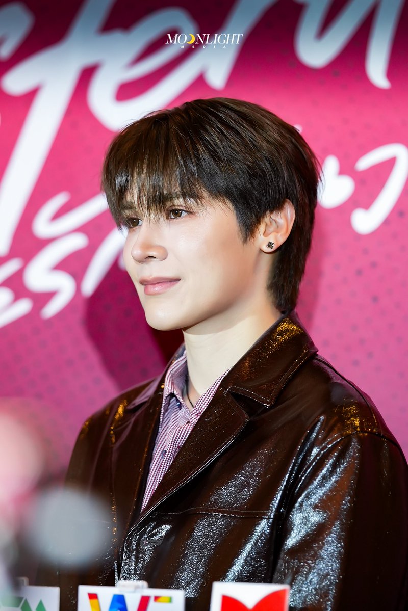 MOONLIGHT MEDIA tweet media