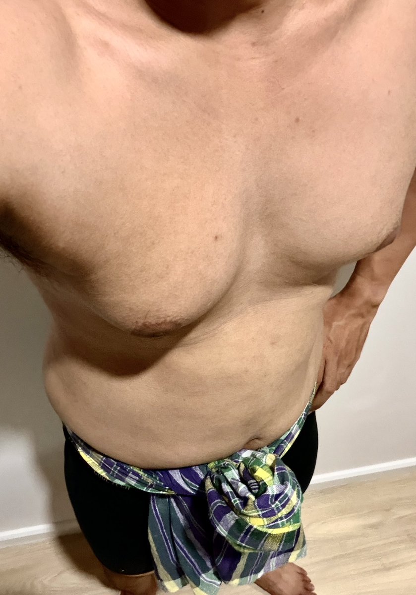 พ่อหนุ่มไทบ้าน tweet media