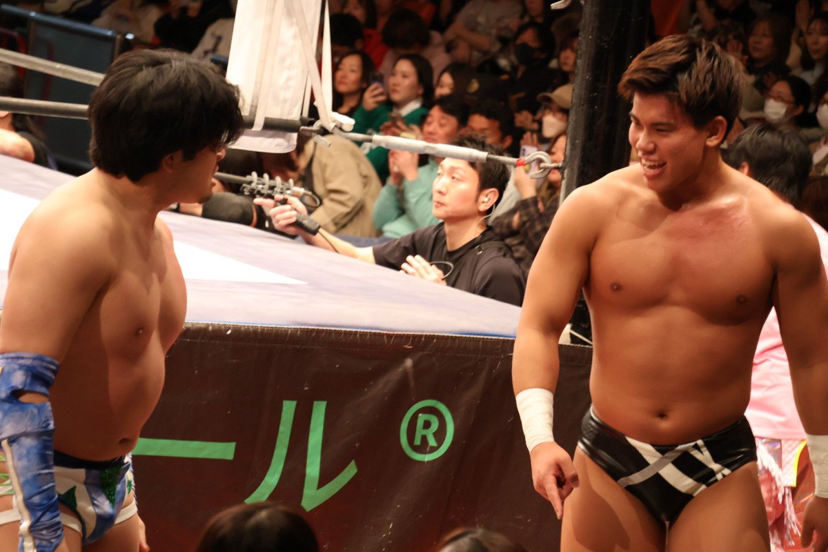 2026.4.5DDT後楽園ホール大会①

今日は念願の若手が集まっての試合✨️

元高校球児らしく振りかぶってからの
チョップ合戦は盛り上がった😆

#ddtpro 
#稲畑誠己