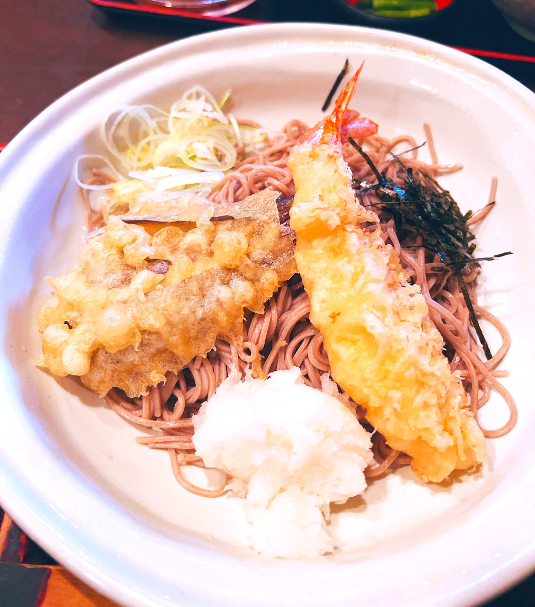 ゙フニャ tweet media