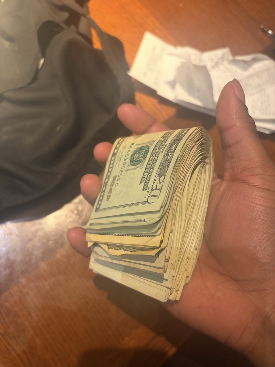 Mr.trendsetter tweet media