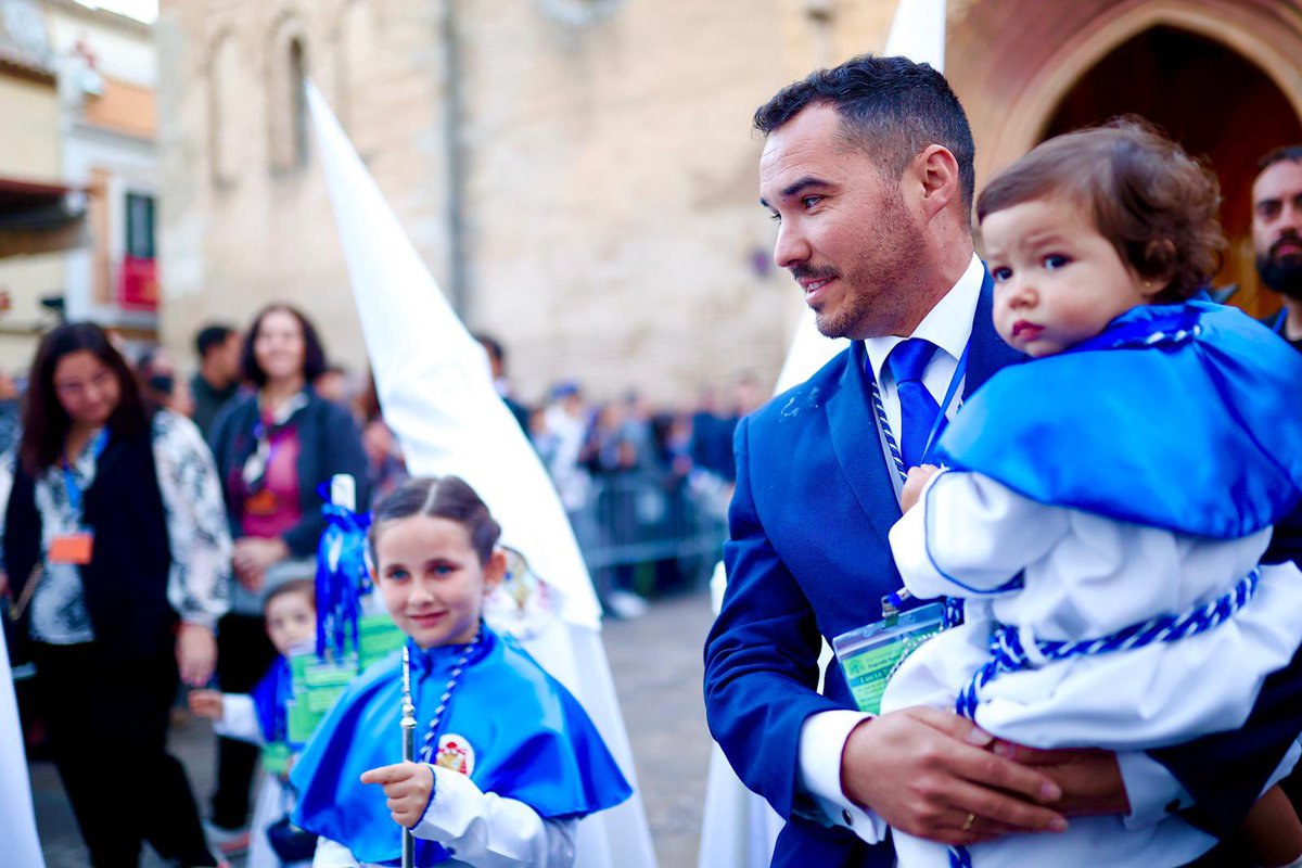 La herencia de los nuestros.

<a href="/ResurreccionSev/">Resurrección Sevilla</a> 

#ResucitóenSevilla26 #SSantaSevilla26