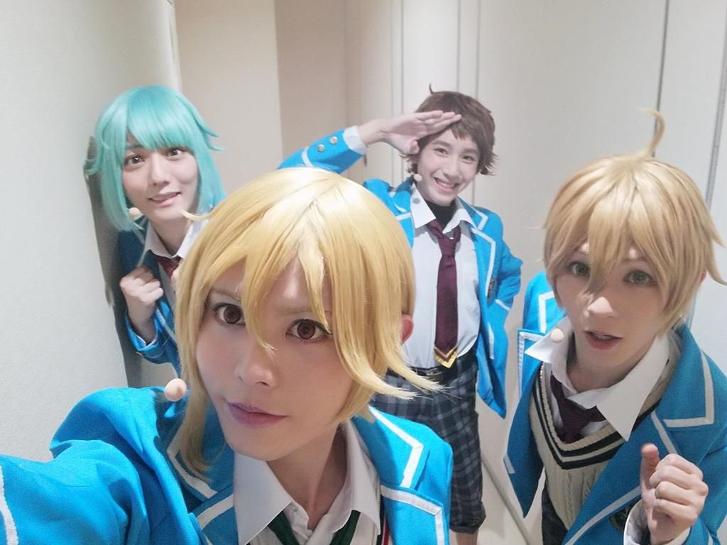 ♥︎ gray! ♥︎ tweet media