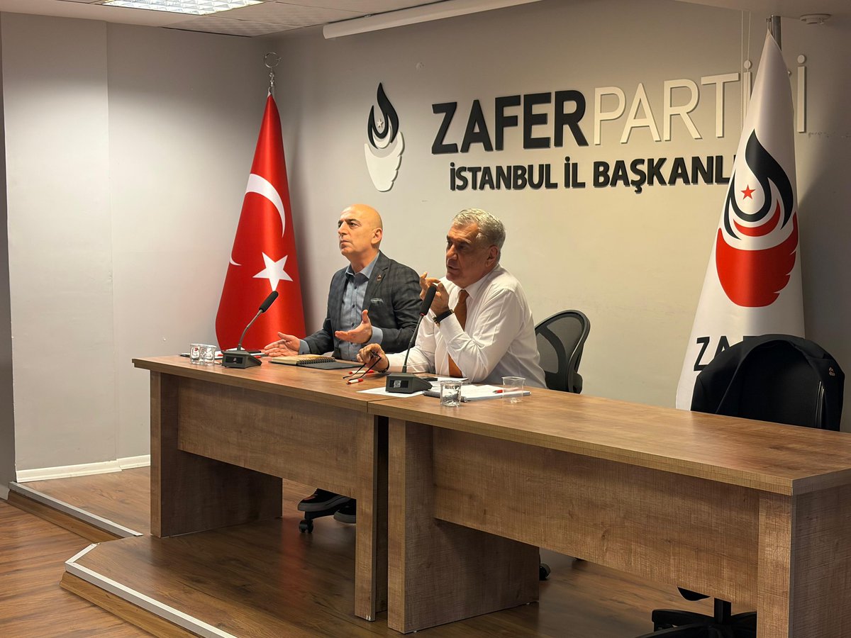 Zafer Partisi İstanbul İl Başkanlığı olarak olağan İlçe Başkanları toplantımızı gerçekleştirdik. İçinde bulunduğumuz süreci kapsamlı şekilde değerlendirerek, önümüzdeki günlere dair yol haritamızı ve çalışma programımızı istişare ettik.