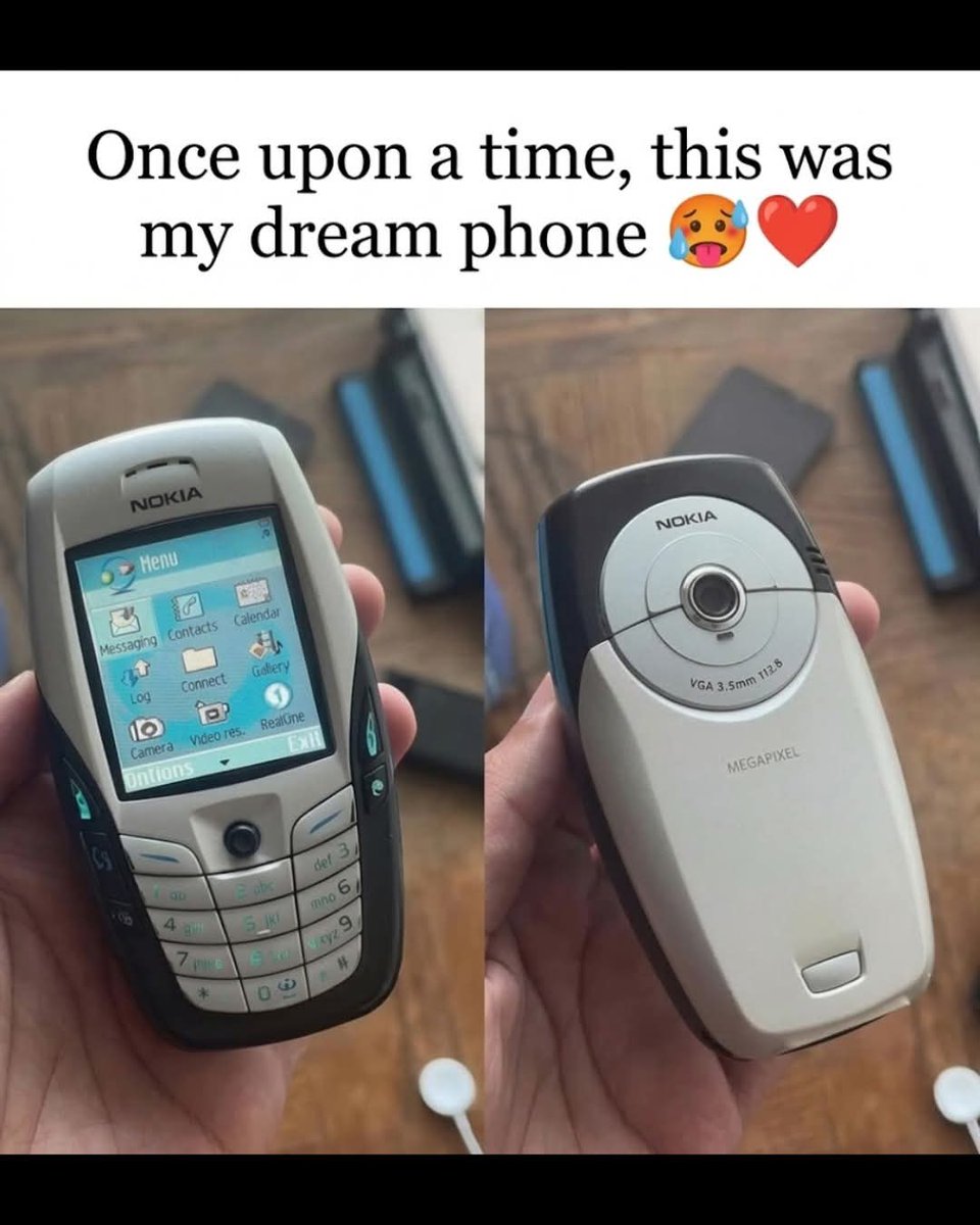queenofthelov's tweet photo. Kids today won’t understand…
This Nokia was once a luxury dream phone 🔥
#viralpost #nostalgiamemes #oldschool #nokiaphone #throwbackmemes #memepage #internetmemes #trendingmemes #lol #viralcontent https://t.co/auqDP0tEuw