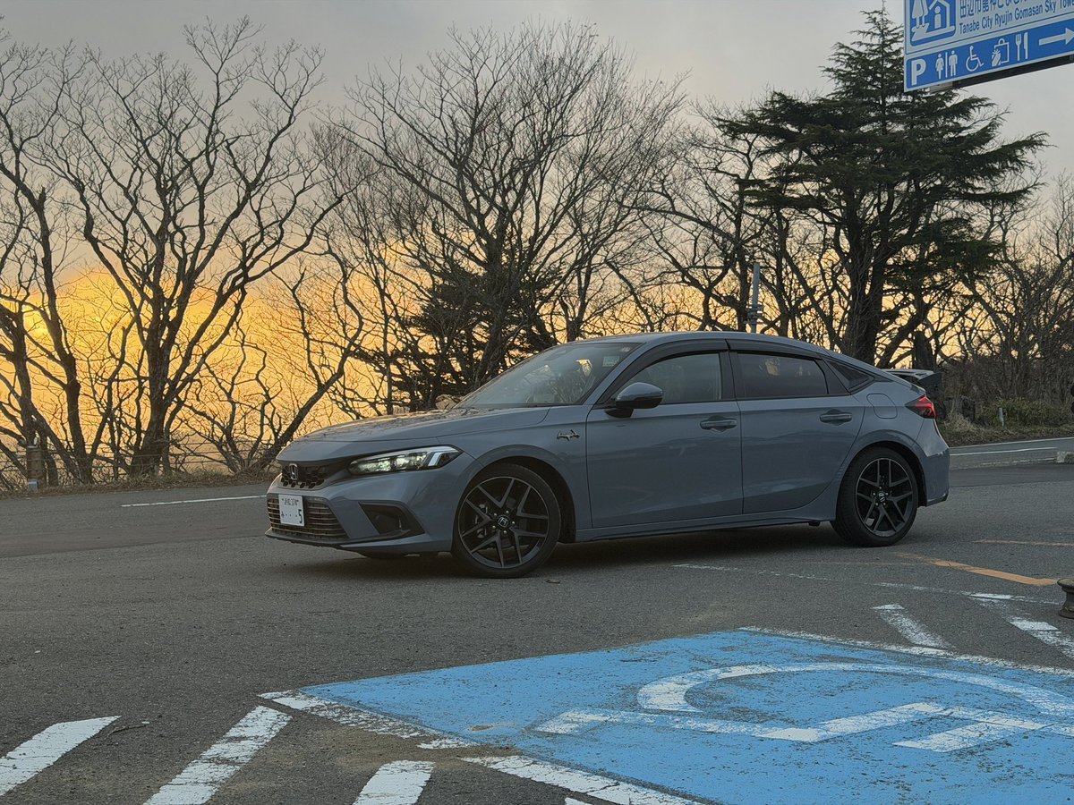 Sh1a_fn's tweet photo. 車繋がり増やしたいいい  #車好きと繋がりたい #civic #honda #vtec #浜松 https://t.co/kY1o2XDal3