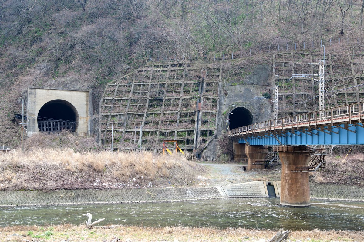 線閉中・続 tweet media