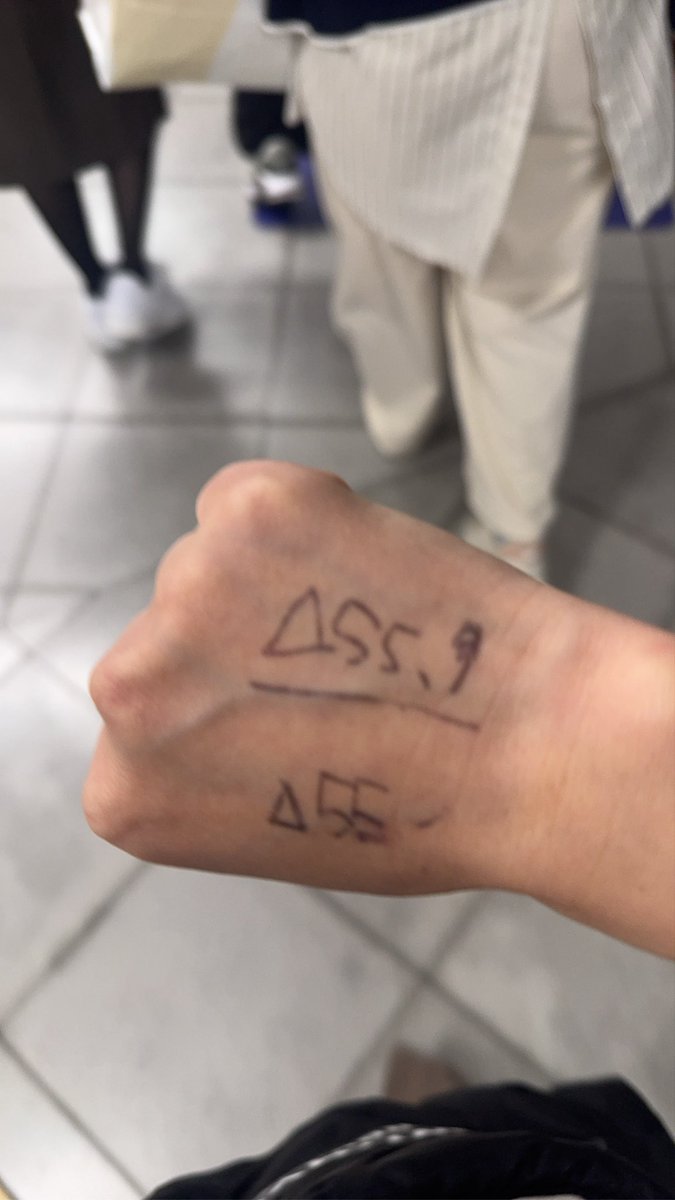 小笠原 奈央 tweet media