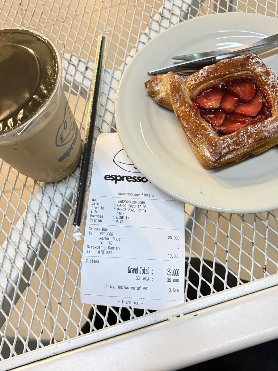 Dindin🪷 tweet media