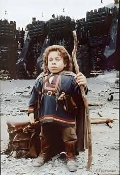 Candybear285329's tweet photo. @savewillow2022 I will always see Warwick Davis as Willow . #Savewillow #willow https://t.co/PP7Yxgcbso