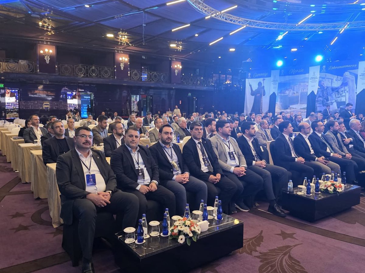 📍 Akdeniz Bölge Strateji Toplantısı | 3-4-5 Nisan 2026 #Antalya

Akdeniz Bölge Strateji Toplantısı’nda Genel Merkez Teşkilat Başkan Yardımcımız,  Akdeniz Bölge Başkanımız Sn.Yahya Çelik ile Genel Merkez Teşkilat Başkan Yardımcımız, Sn. Selman Özboyacı’nın hitaplarını dinledik.