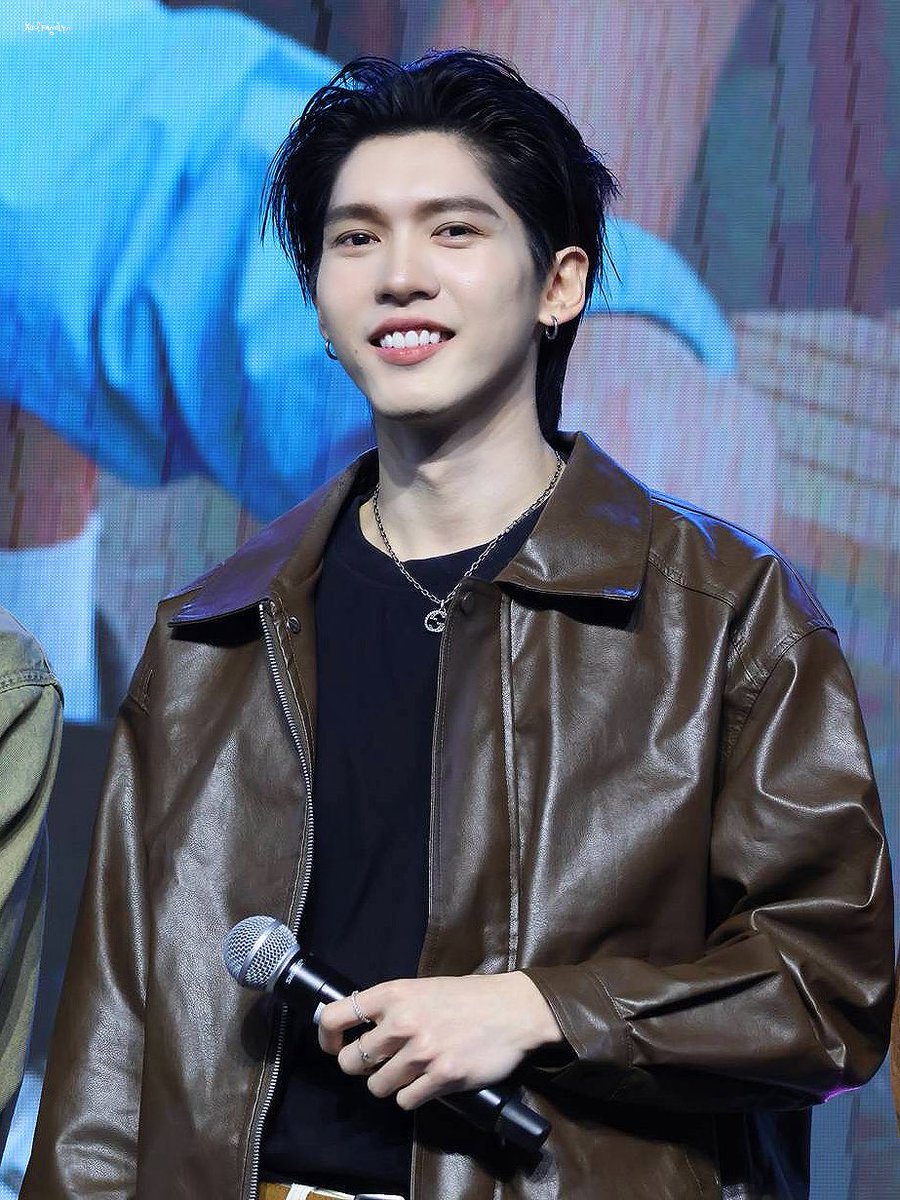 𝗔𝗼𝘂_𝗙𝗮𝗺𝗶𝗹𝘆 tweet media