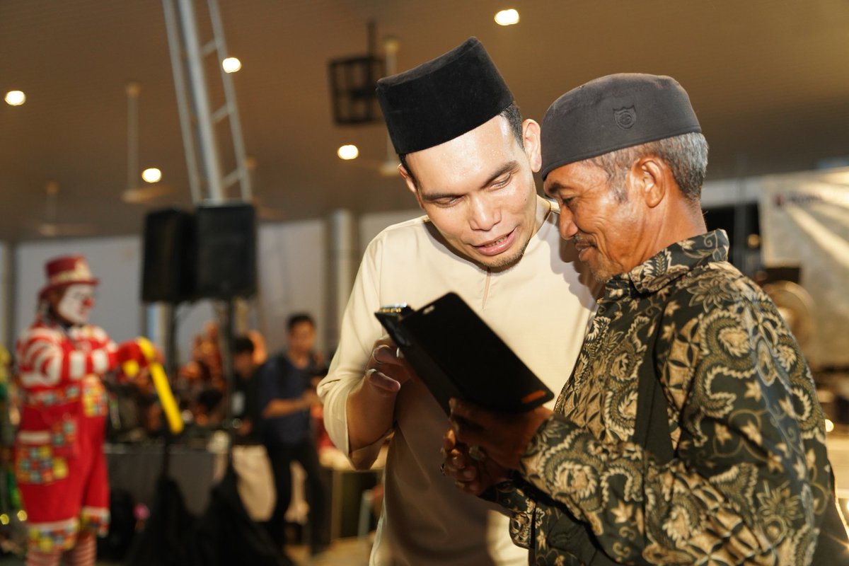 Syahredzan Johan tweet media