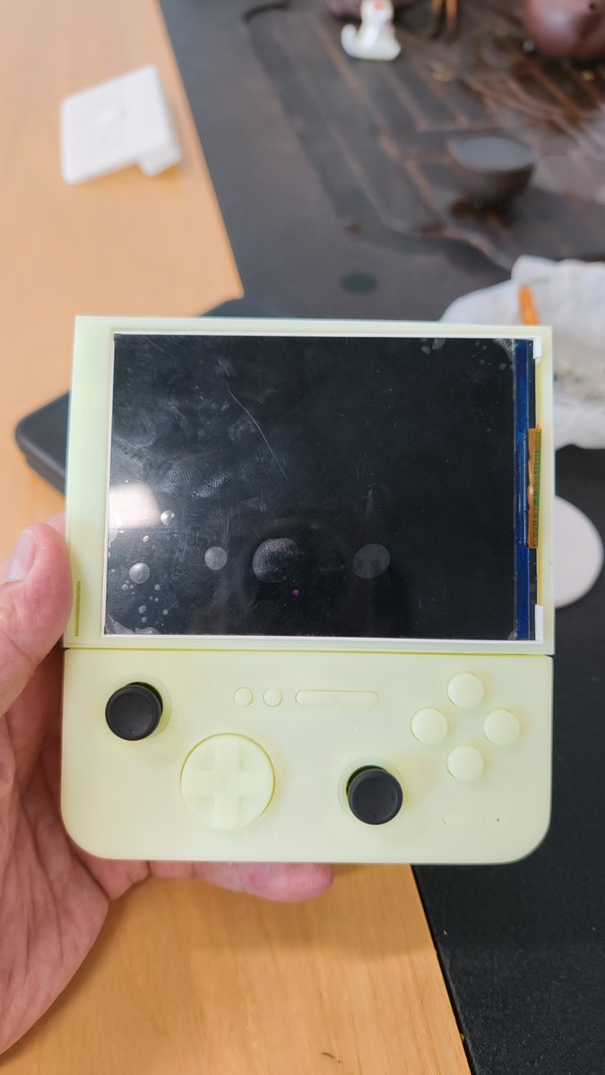 dynply's tweet photo. Something crazy is about to happen #gamemt #E5MODX #retrogaming https://t.co/qH71dTAOYt