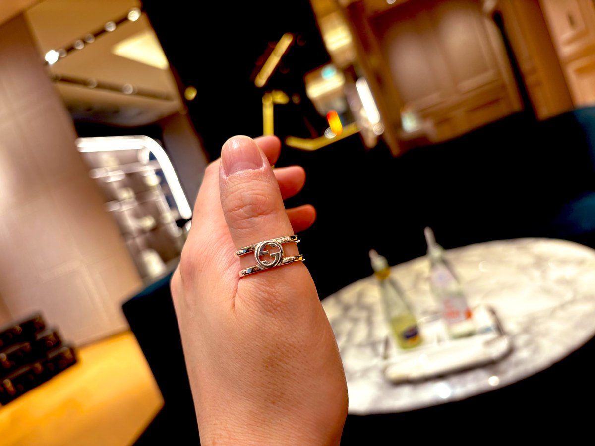 しにだ あすお tweet media