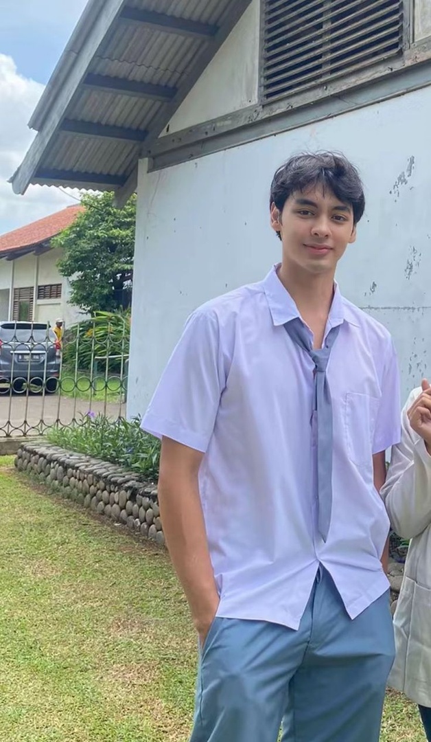 selfolssi ♤ tweet media