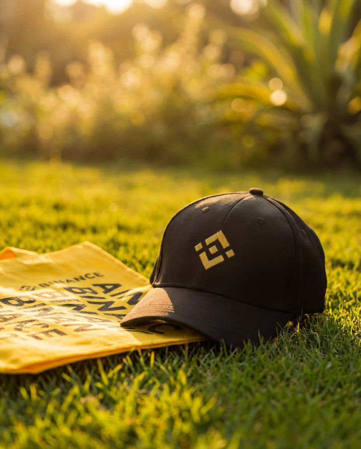 Binance tweet media
