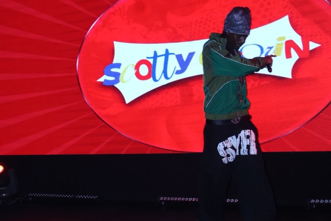 DaveTheOracle tweet media