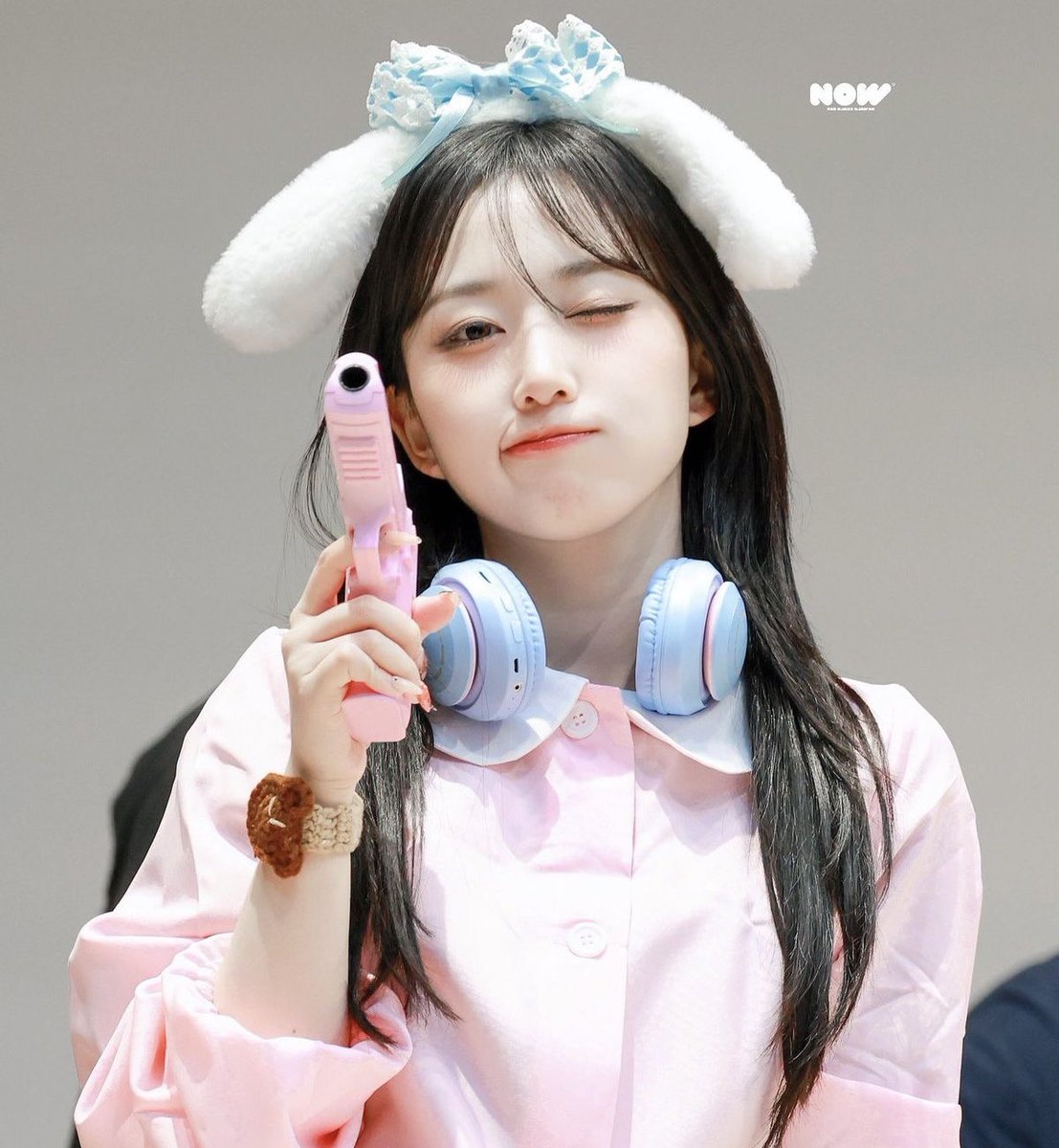 ₊˚ sel¹² | 🎧ྀིྀིྀིྀིྀི 🌸🪽 ₊˚ tweet media