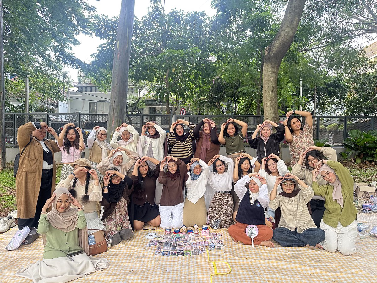 yayaa ★ˎˊ˗ (kinda ia) tweet media