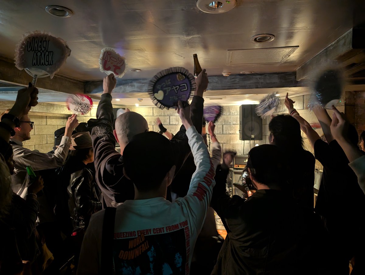 でぶ→METAL tweet media