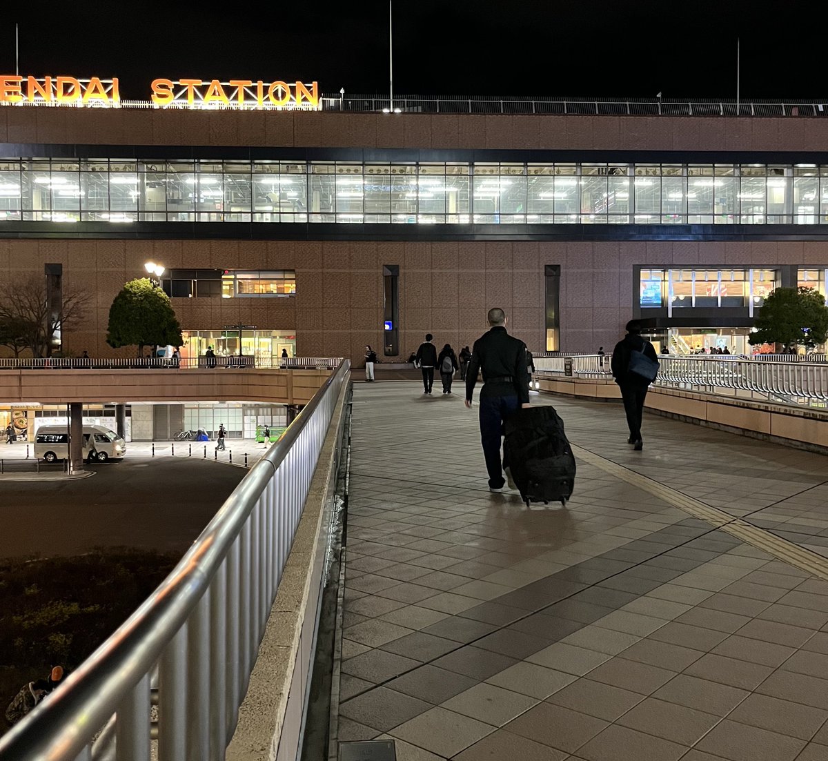 二枚貝 tweet media