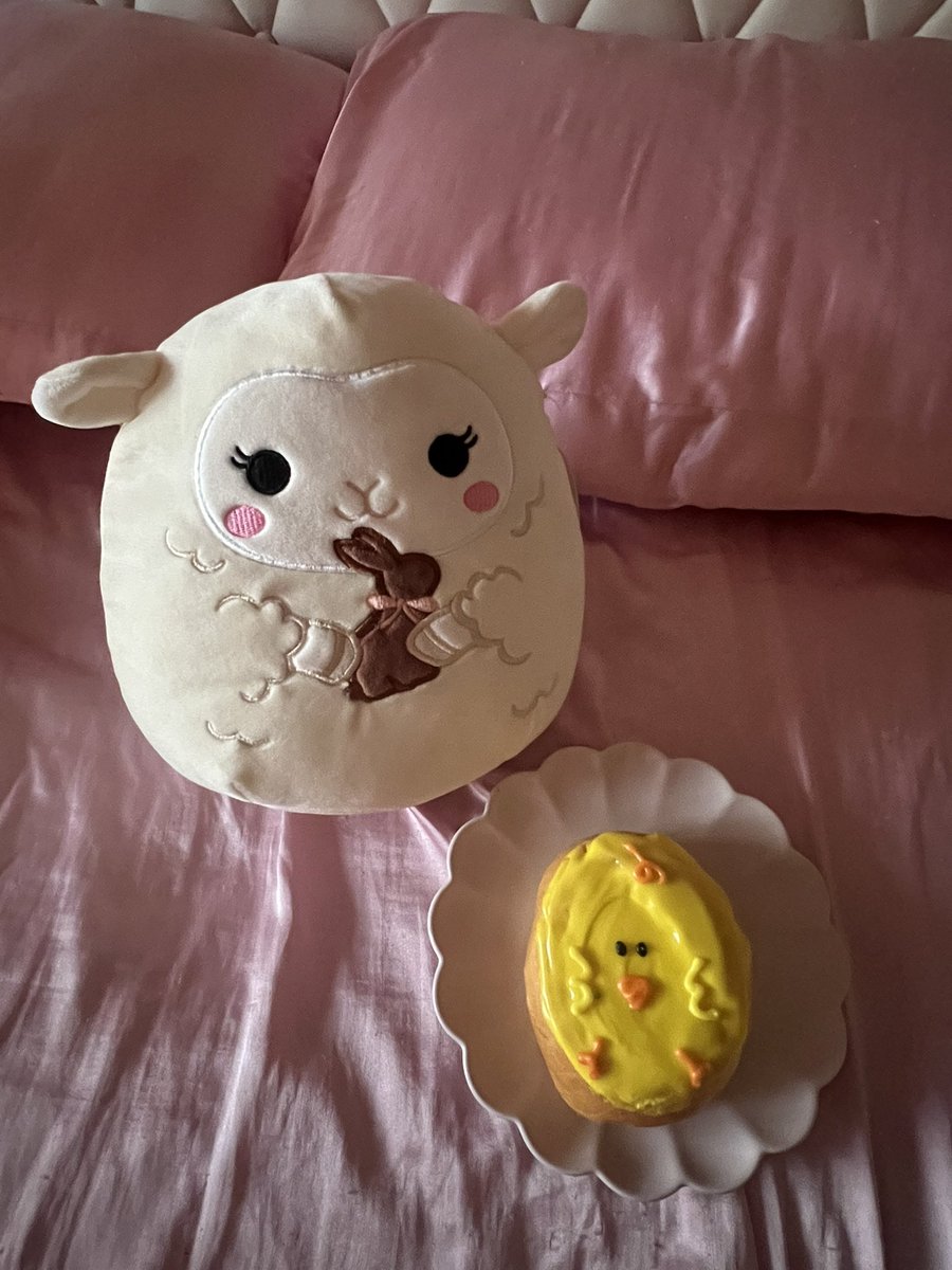 𝓈𝓉𝓇𝒶𝓌𝒷𝓊𝓃𝓃𝓎 ໒꒱ིྀ tweet media