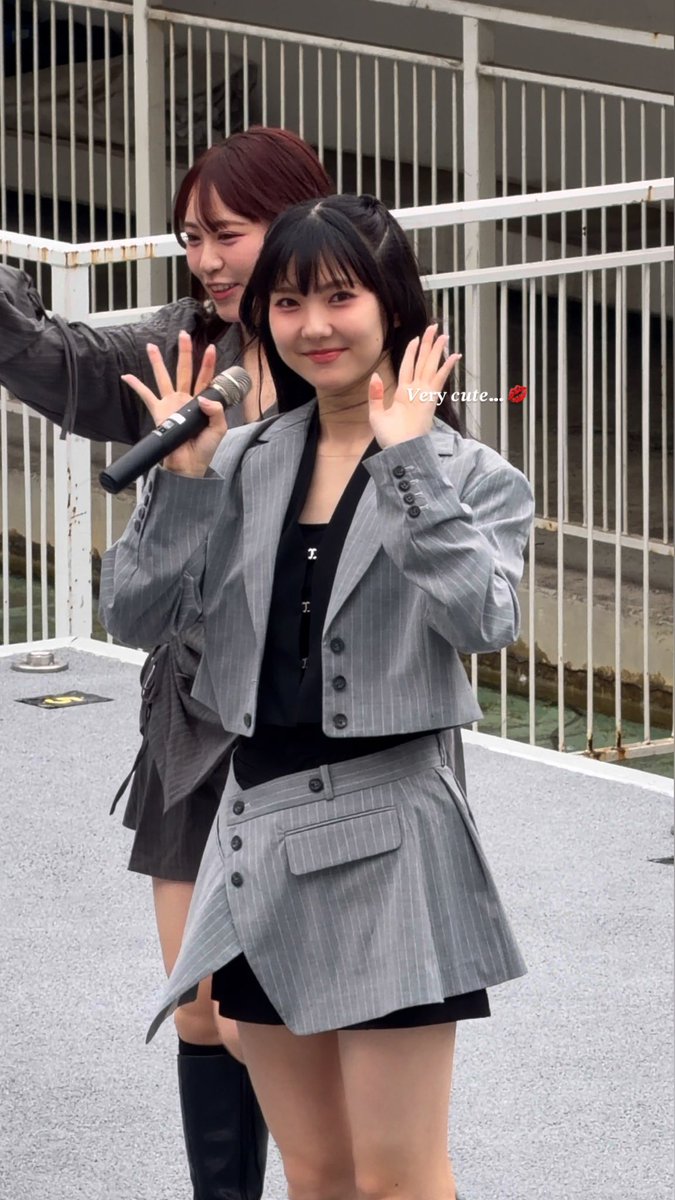 みーたん tweet media