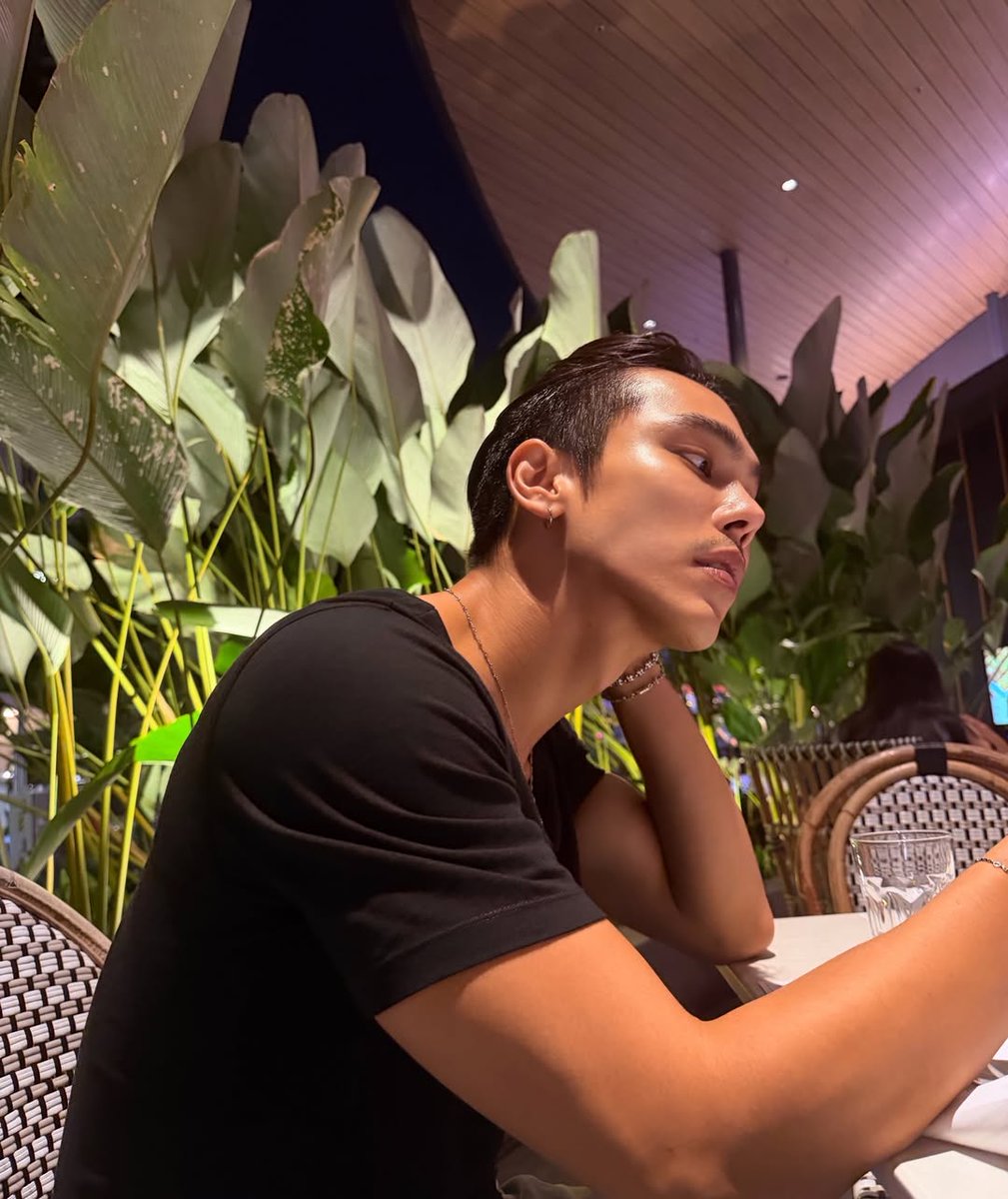 เด้จปุ่เฮ้ค🌹 ft.นิ้วเบีนด tweet media