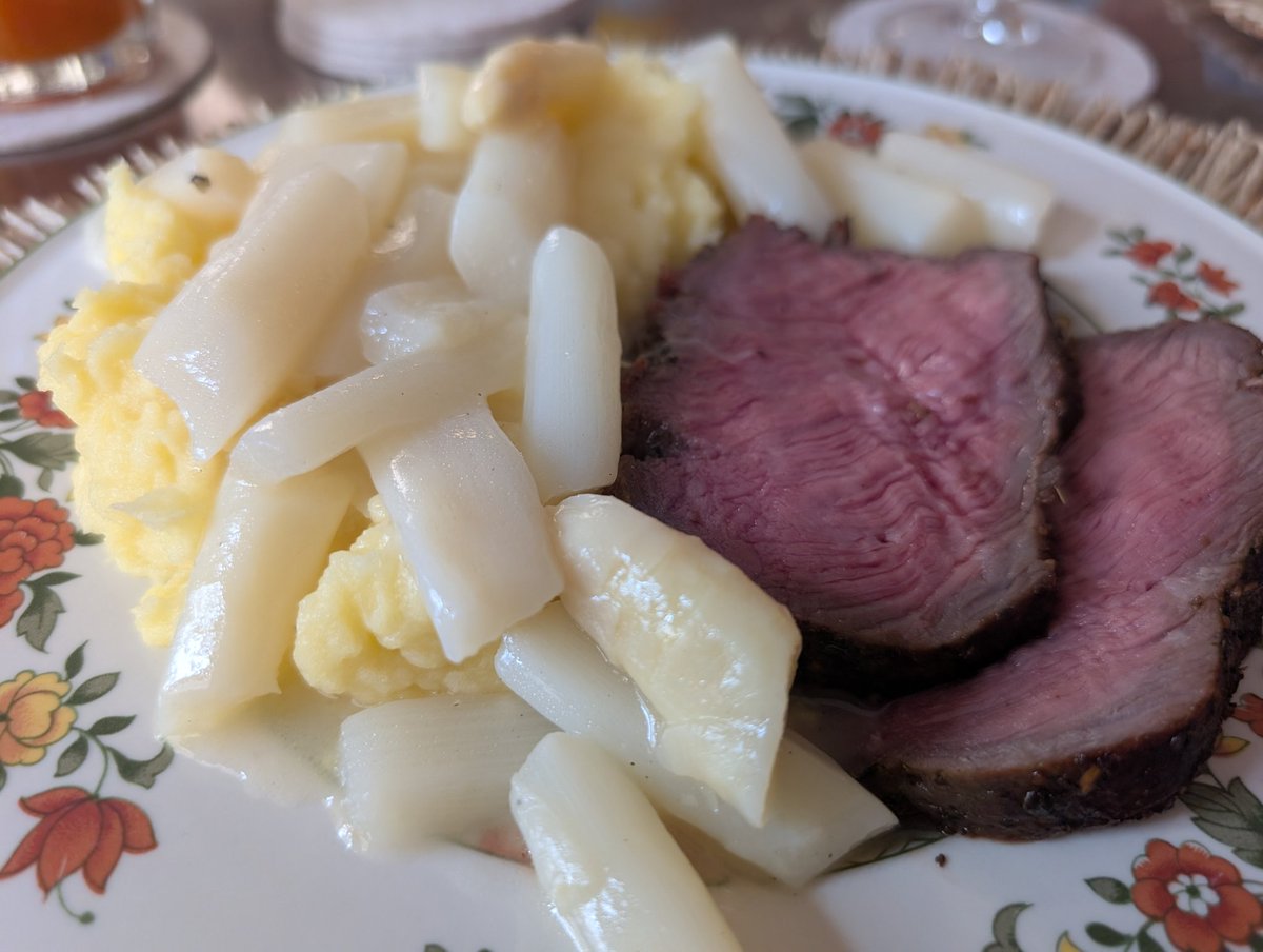 ⬇️ --- Ꝗᵾɇɍ§ȼħłäǥɇɍ --- ⬇️ tweet media