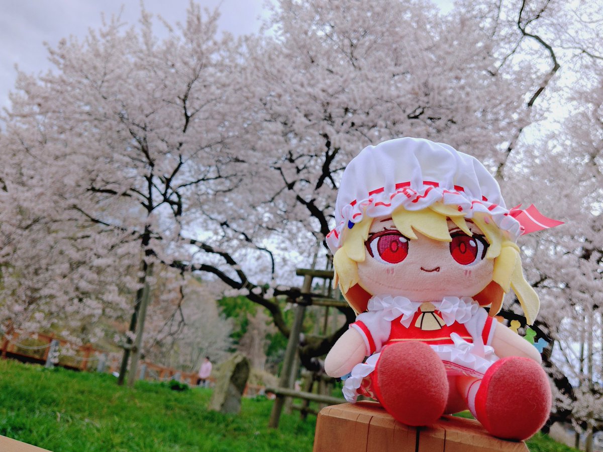 灯月ふらん tweet media