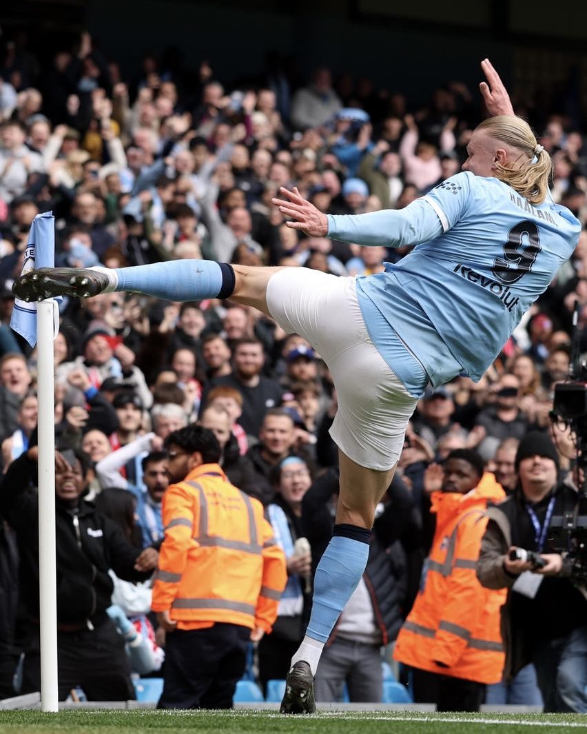 Erling Haaland tweet media