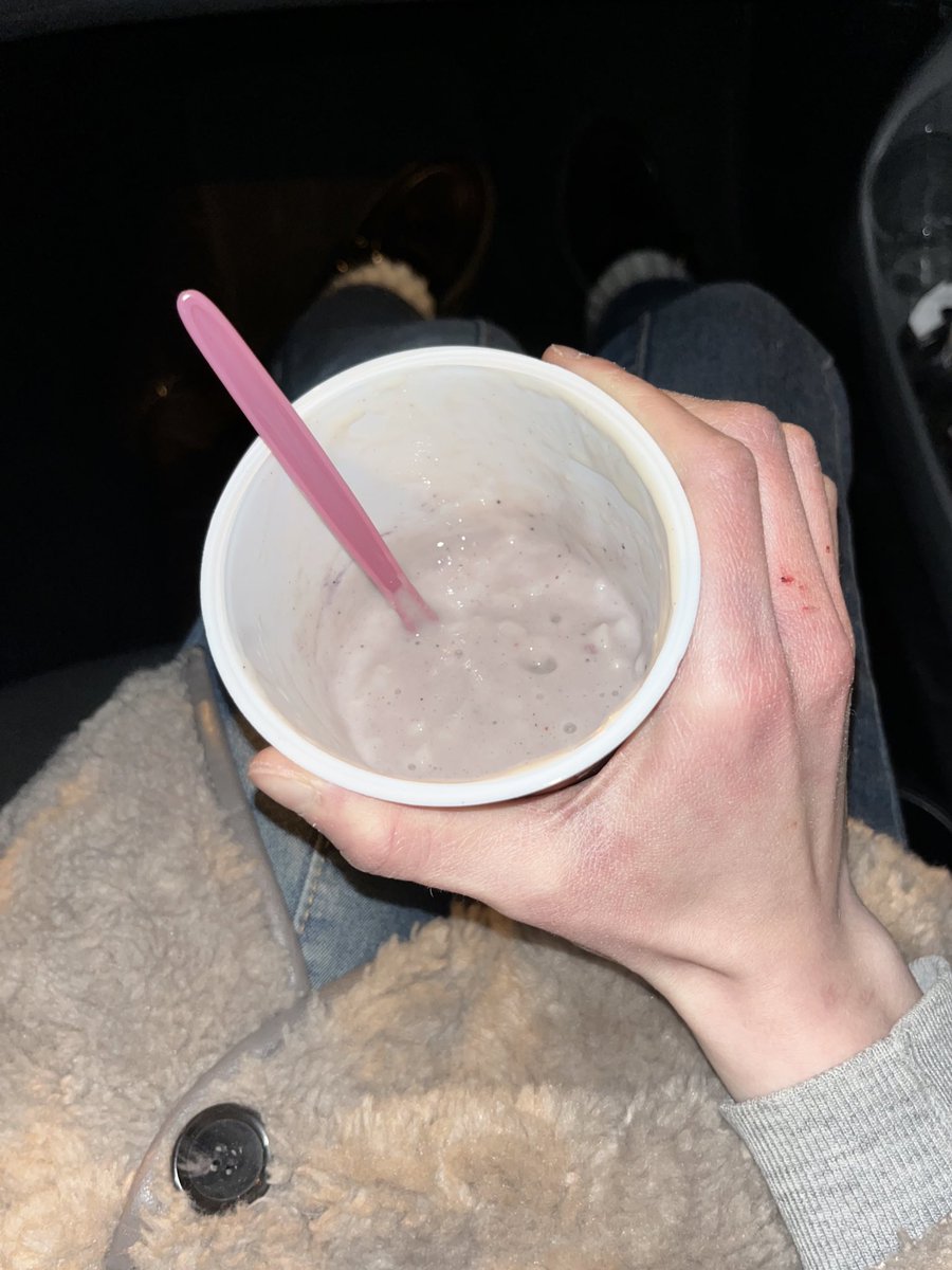 yoni 🐻⁴ⁱ tweet media