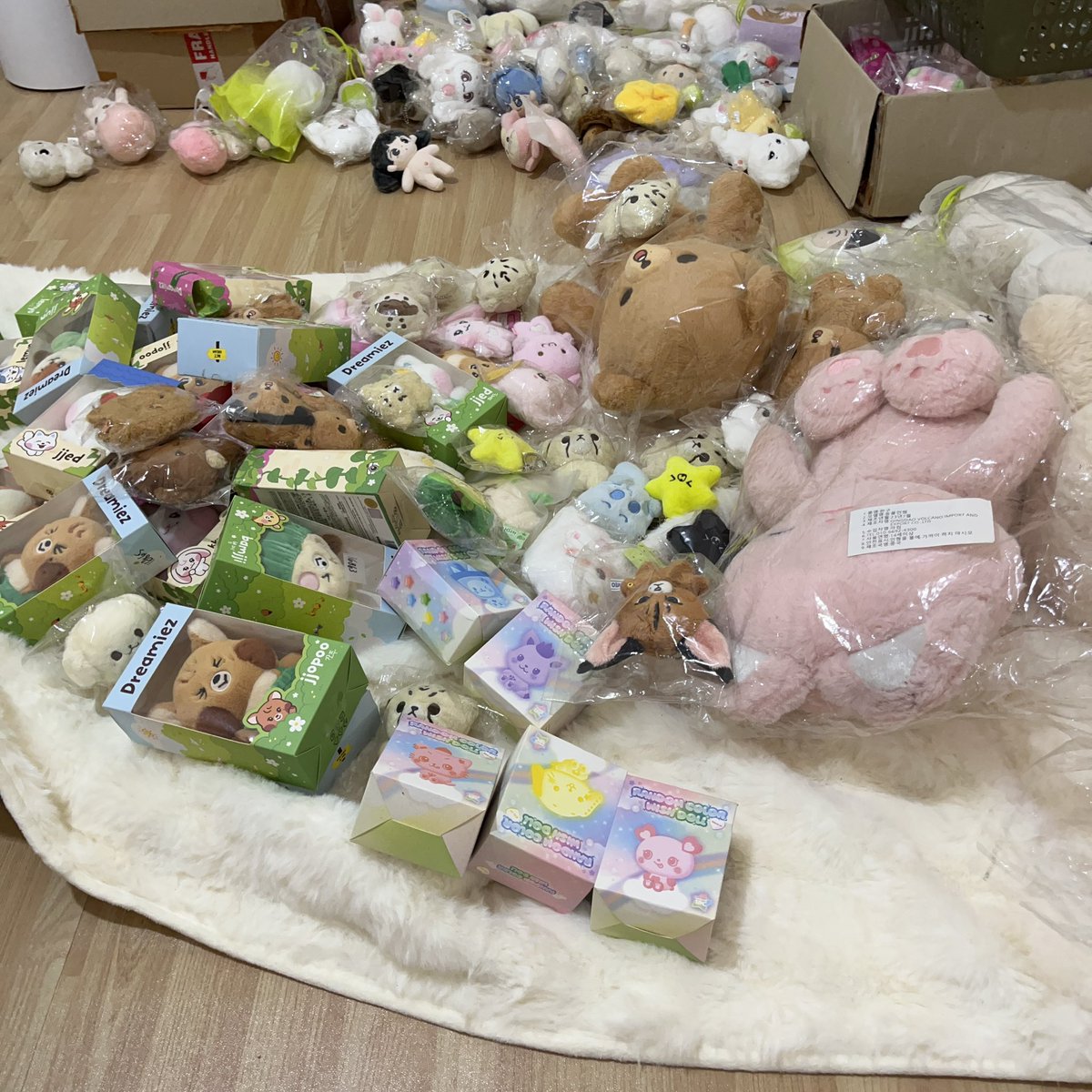 𝒎𝒂𝒎𝒊𝒚𝒂 🍙 tweet media