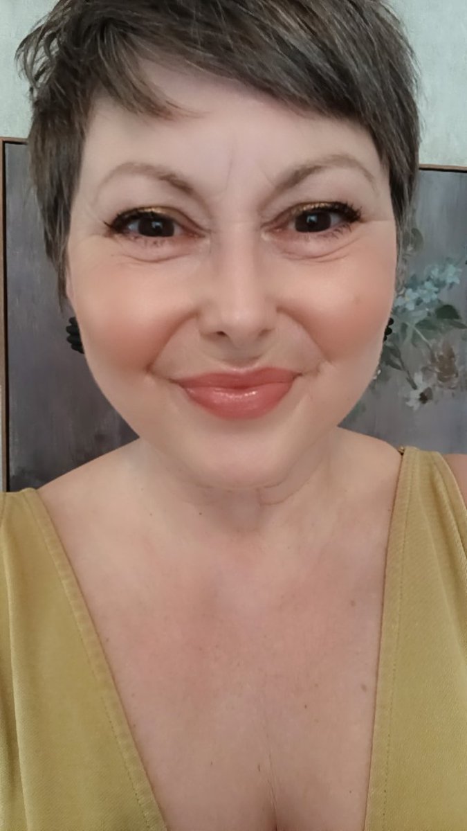 Gilly 🖤 tweet media