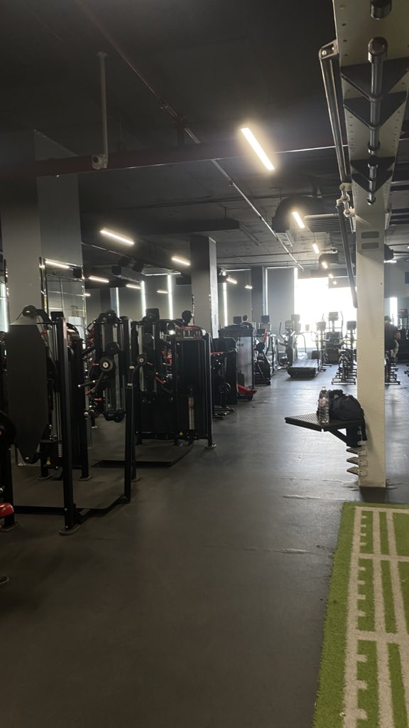 𝙵𝙰𝙸𝚂𝙰𝙻 tweet media