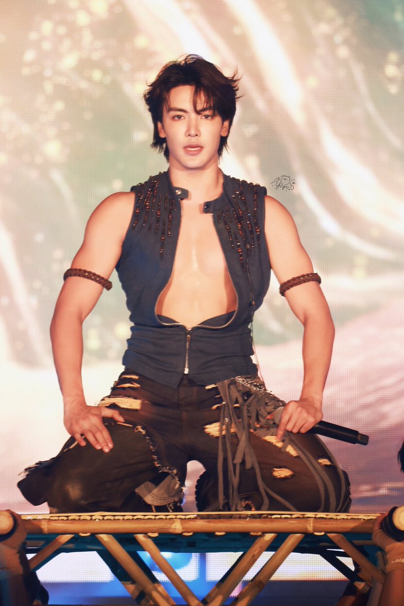 YoYoki_Han tweet media